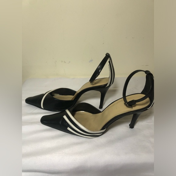 Elegant Black and White Genuine Leather Women's Heels - Picture 2 of 6